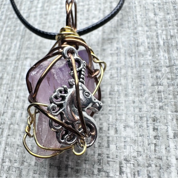 Purple Amethyst Stone Pendant necklace 24’ New Unicorn Wire Wrapped Necklace - Picture 11 of 11